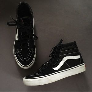 Vans Old Skool Sk8 Hi. Size 8.5 Womens 7 Mens.